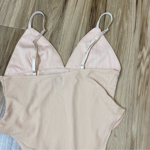 Light pink bejeweled bodysuit medium F21 - Picture 4 of 6